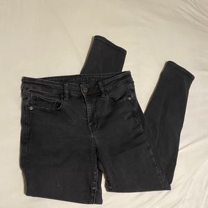 American Eagle Straight Leg High Waisted Jeans